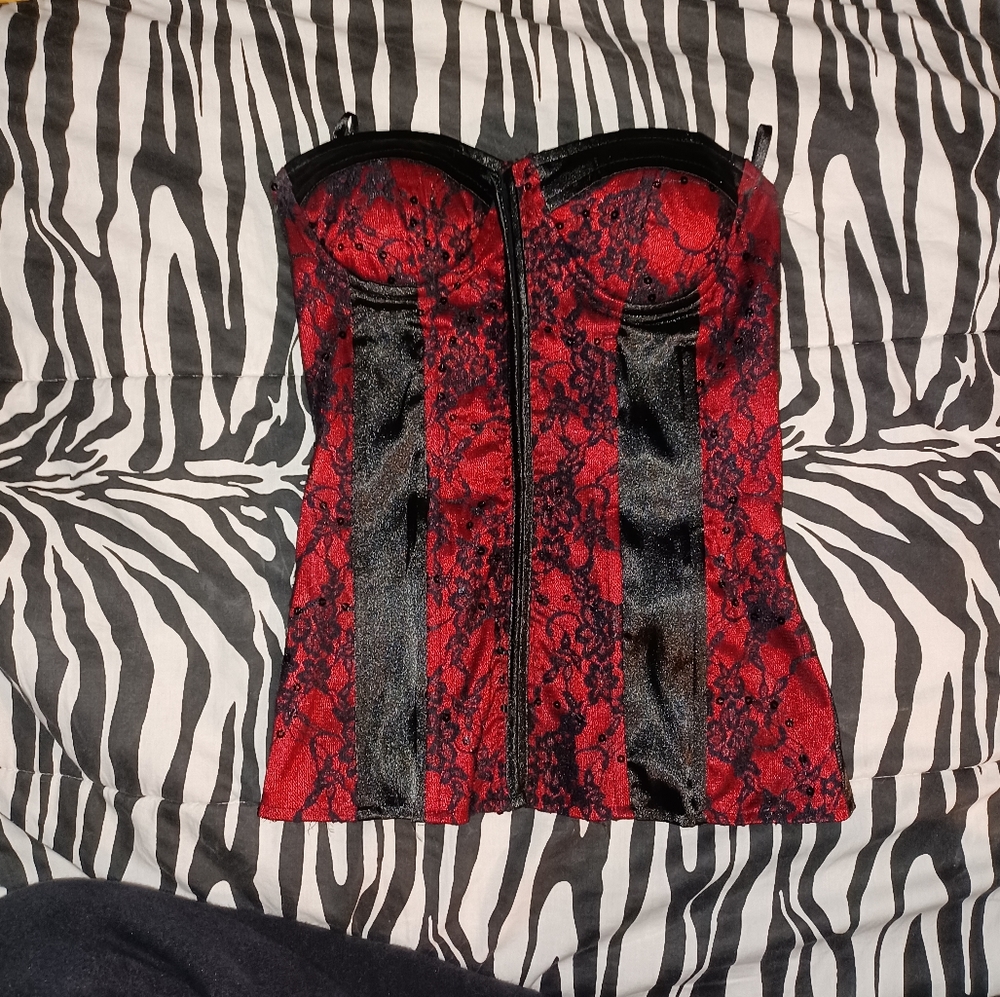 Wet seal red black lace sequin Bustier corset